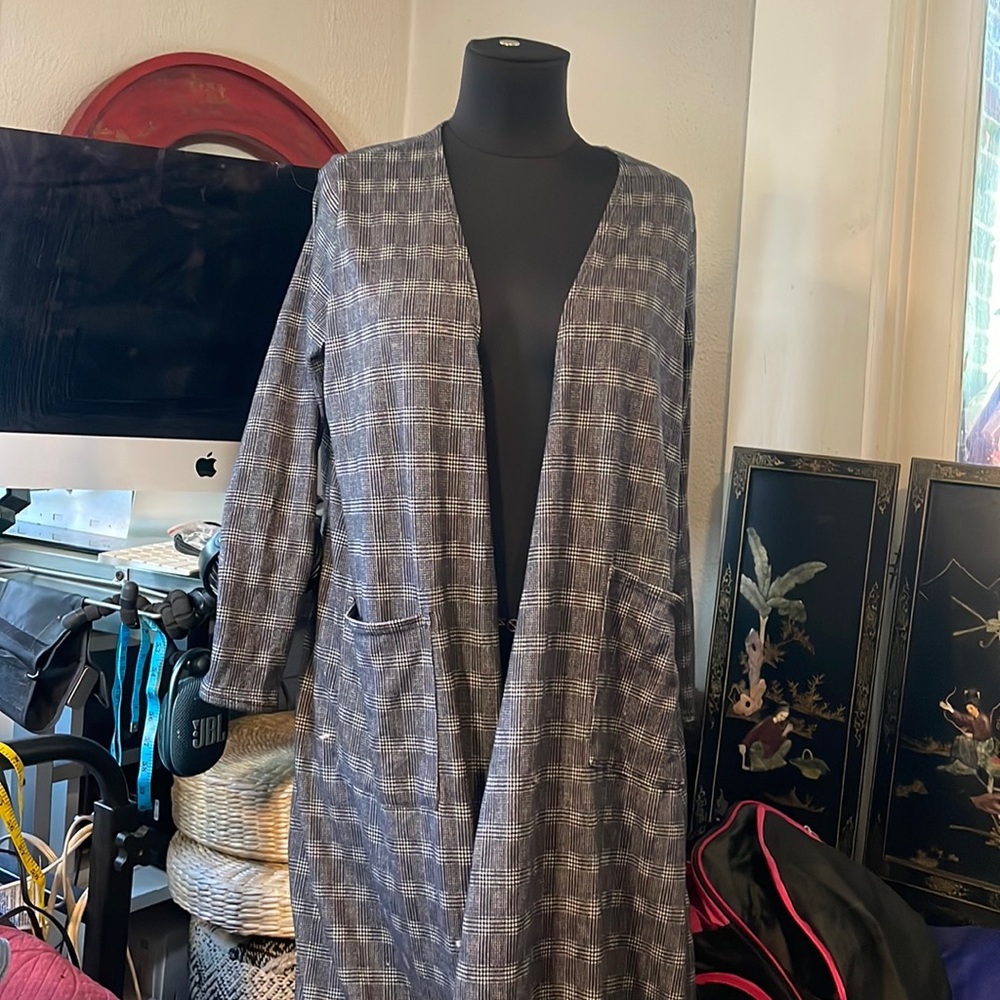 Lila row cover up